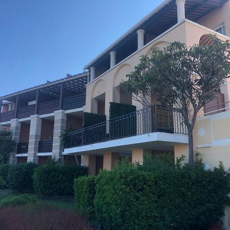 Appartements Modernes Vue Mer A Cap Esterel Saint-Raphaël Exterior foto